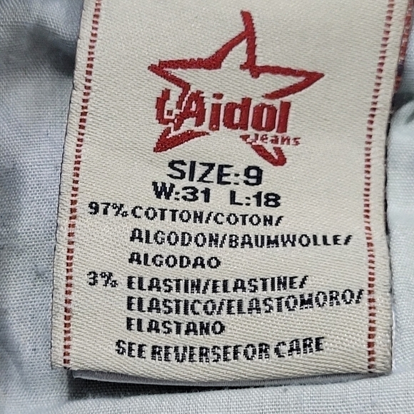 𝅺DARK Wash Denim Capris Womens Size 9  Embroidered Stitched Stretchy - Picture 8 of 8